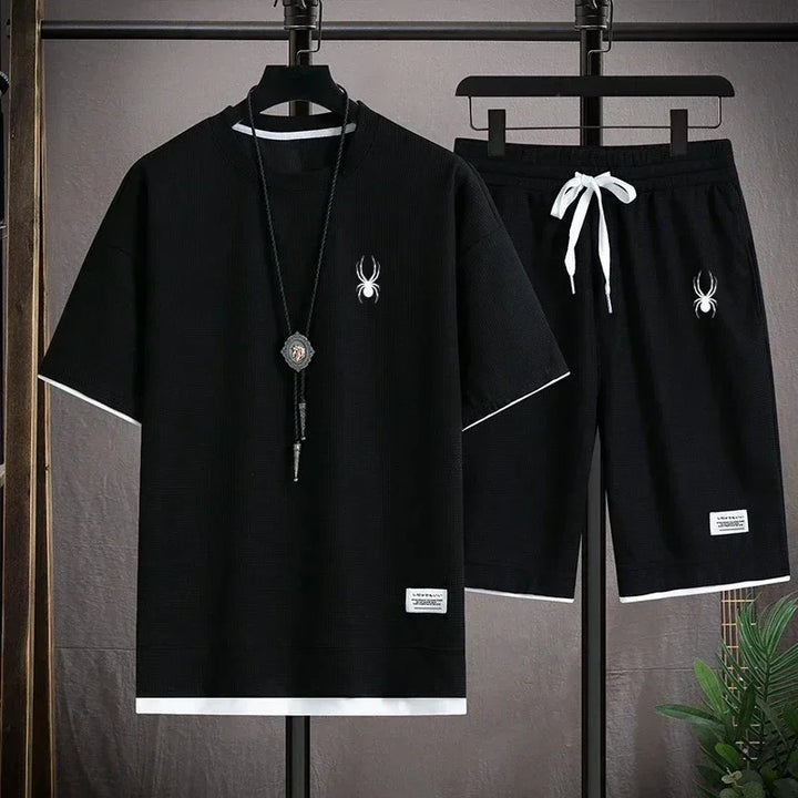 Camiseta de manga curta masculina e shorts esportivos